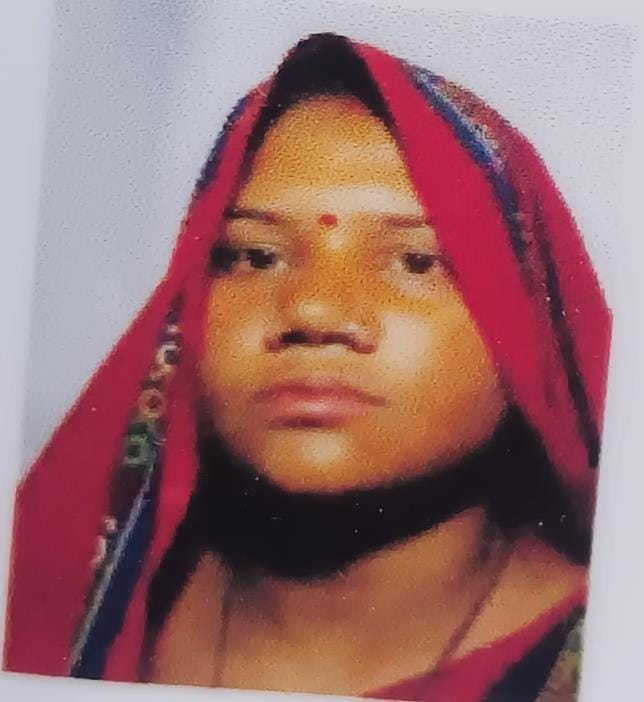 Hurt by a quarrel with her husband, a woman committed suicide by hanging herself