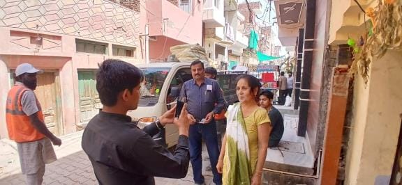 QCI team arrived from Delhi and conducted a survey in the wards regarding cleanliness