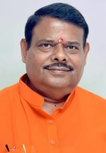 Social worker Chandrashekhar Shukla passes away, mourning