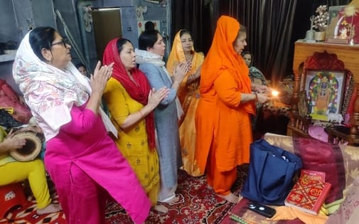 The temple resonated with the chants of Jai Mata Di