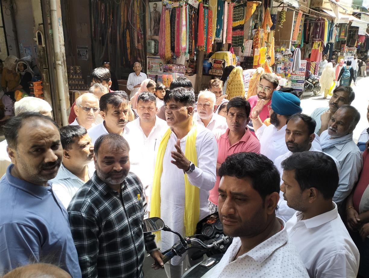 Kalanaur Nagar Palika House meeting cancelled, traders supported the decision to remove encroachment from the market