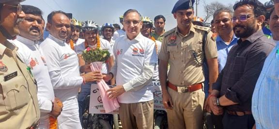 Cyclothon 2.0 Yatra welcomed in Bhiwani with the message of drug free Haryana
