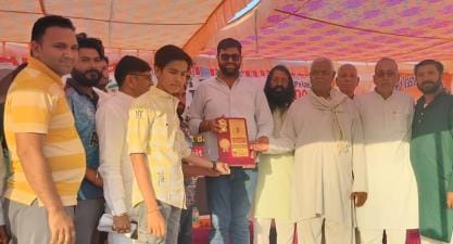 Dighal became the winner by defeating Rewari Kheda in Amit Vashisth Cricket Competition