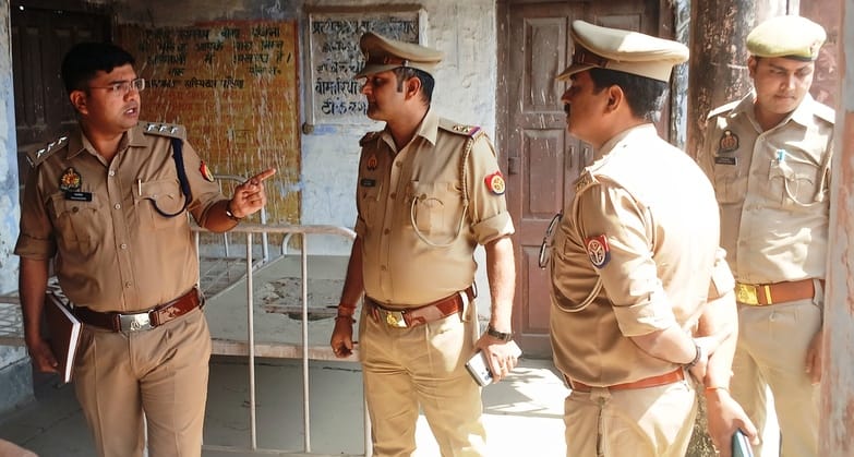 The body of a girl was found in suspicious circumstances on Sampurnanagar road