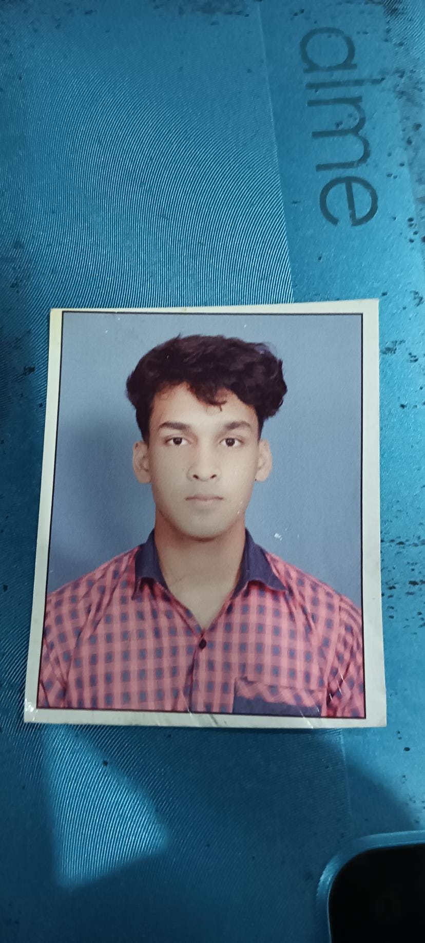 Student jumps from the fourth floor of Bestek Mall, dies