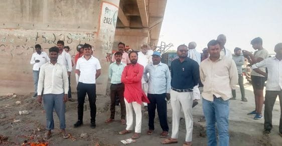 The teenager who was swept away in the Ganges was not found even on the second day
