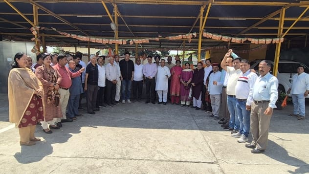 Kangra BJP celebrated foundation day