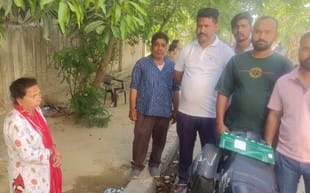 There was no money for the last rites of the daughter... the employees helped