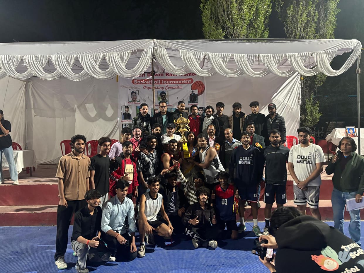 Koi Mil Gaya won the trophy of basketball tournament