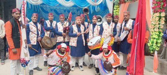 Uttarakhand people danced to the lyrics of the songs
