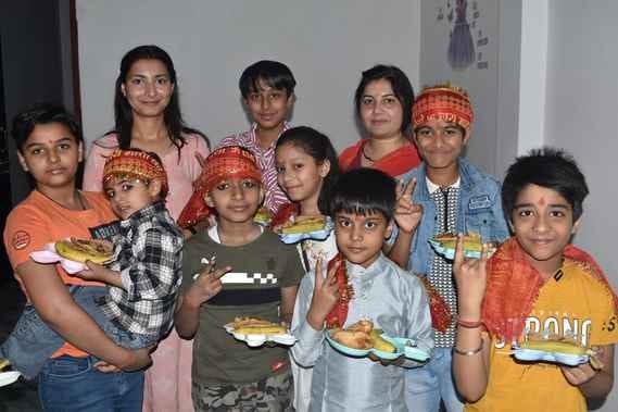 Navratri 2026 Kanya Pujan Can You Perform Kanya Pujan Without Fasting Rituals and Religious Significance