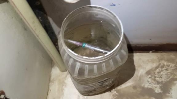 Another youth died in Rodi due to drug addiction, body found in Sulabh toilet near police station, injection was inside the water container
