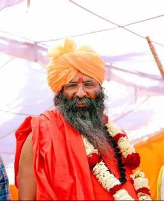 Akhada Parishad President said- Tejashwi Yadav will not become CM