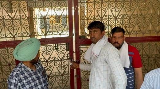 Municipal Corporation took possession of the land, locked Dharamshala and Ramlila Auditorium