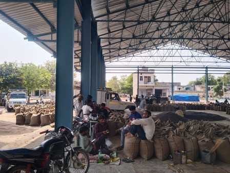 Farmers alleged irregularities in the machine and scales used to check the plant