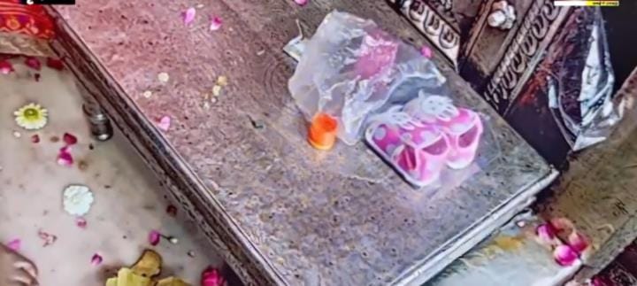 Cleaning of sevayat for keeping shoes in the sanctum sanctorum of the temple