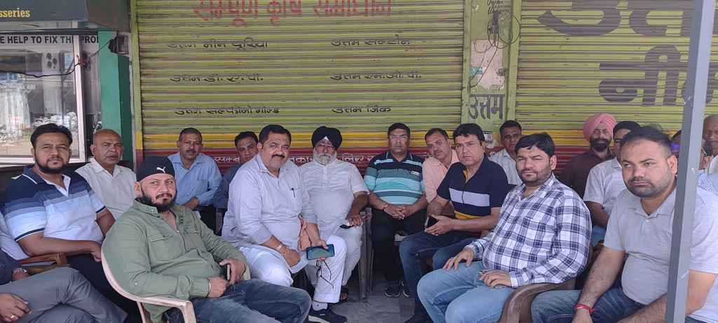 Shops closed in protest against new seed law