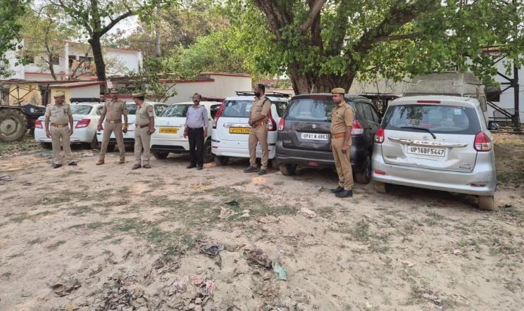 The ban has no effect, illegal vehicles continue to run