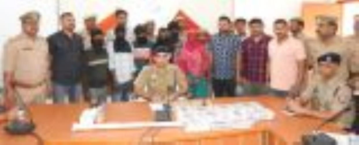 In Siddharthnagar, A bullion trader was murdered to grab his necklace, 6 arrested