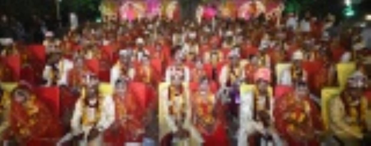 101 couples took a vow to stay together for seven lives