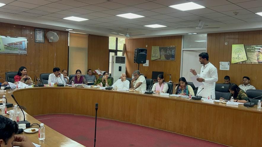 Consensus on development works worth Rs 10 crore in the House meeting
