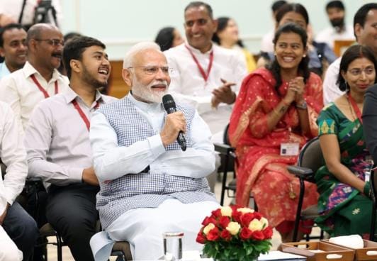 PM Modi called Manisha to Delhi and praised her hard work
