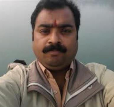 Badminton coach and youth died in a road accident in Sitapur, two injured