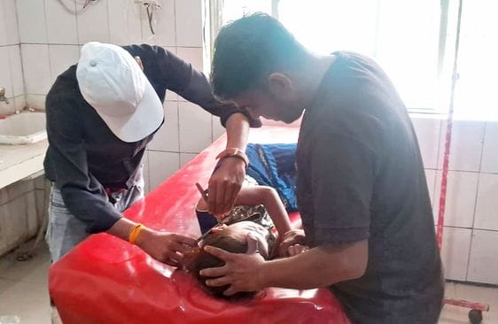 Playing with patients in emergency, trainee pharmacists are stitching them