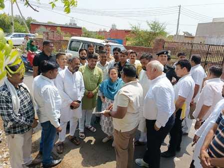 Minister Aarti Rao visits twice in 10 days to mark the land for the new hospital