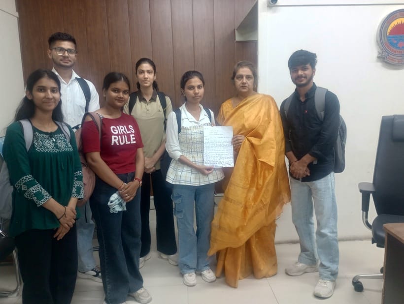 Students struggling with basic facilities, submitted memorandum
