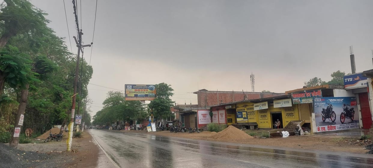 Double blow of rain and wind, wheat threshing and harvesting stopped, mango production will decrease