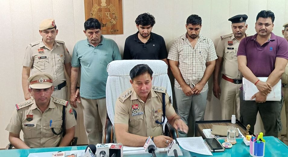 Accused Mohit had shot with his father's licensed gun