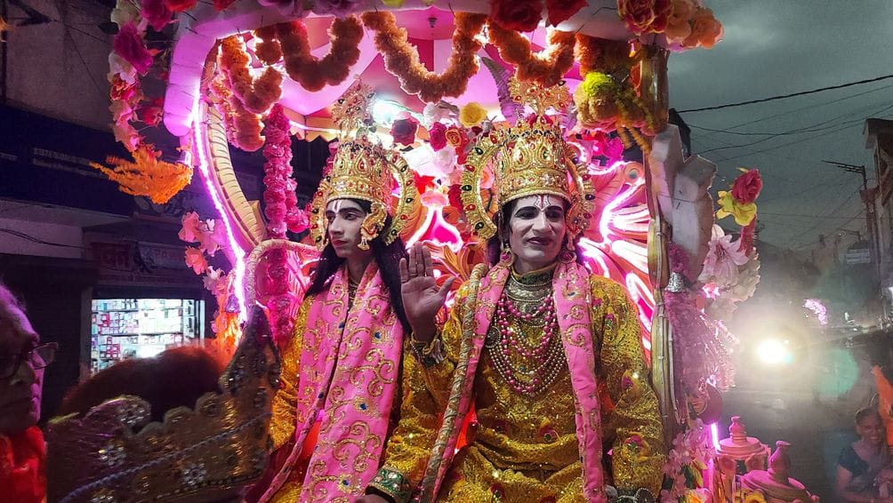 Shobha Yatra taken out on the occasion of Hanuman Jayanti