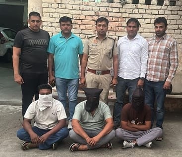 Three accused arrested for beating a teacher to death for demanding five thousand rupees lent to him