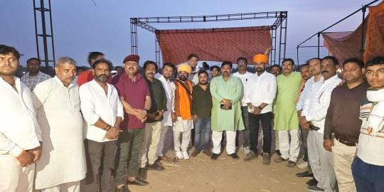 Officers of Karni Sena and Kshatriya Mahasabha reached Garhi Rami