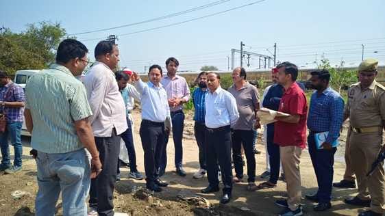 DM reached Vallabhnagar colony affected by water drainage, saw waterlogging