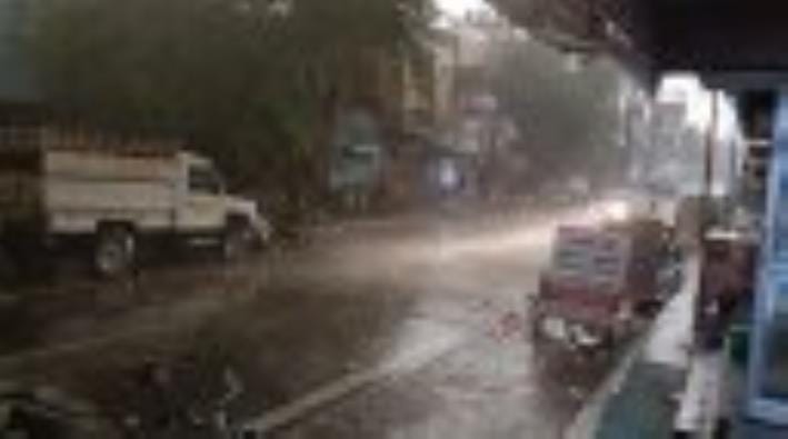 One and a half lakh quintals of mustard got wet in the markets of Bhiwani district