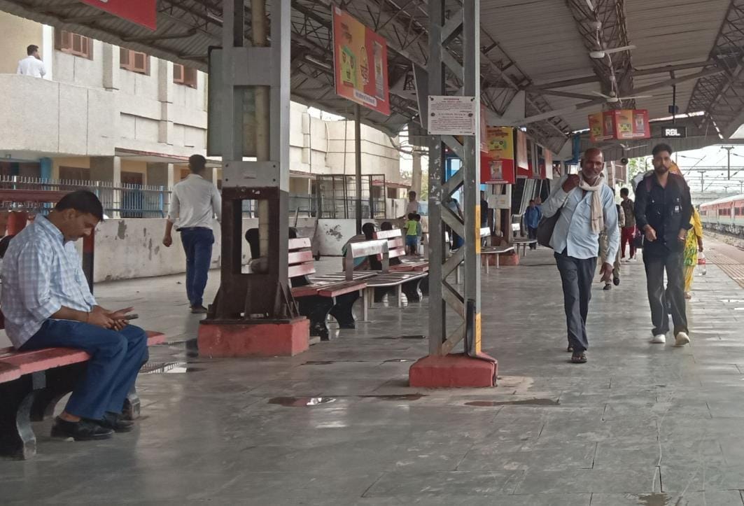 There is a fight in regular trains, convenience will be available in special trains
