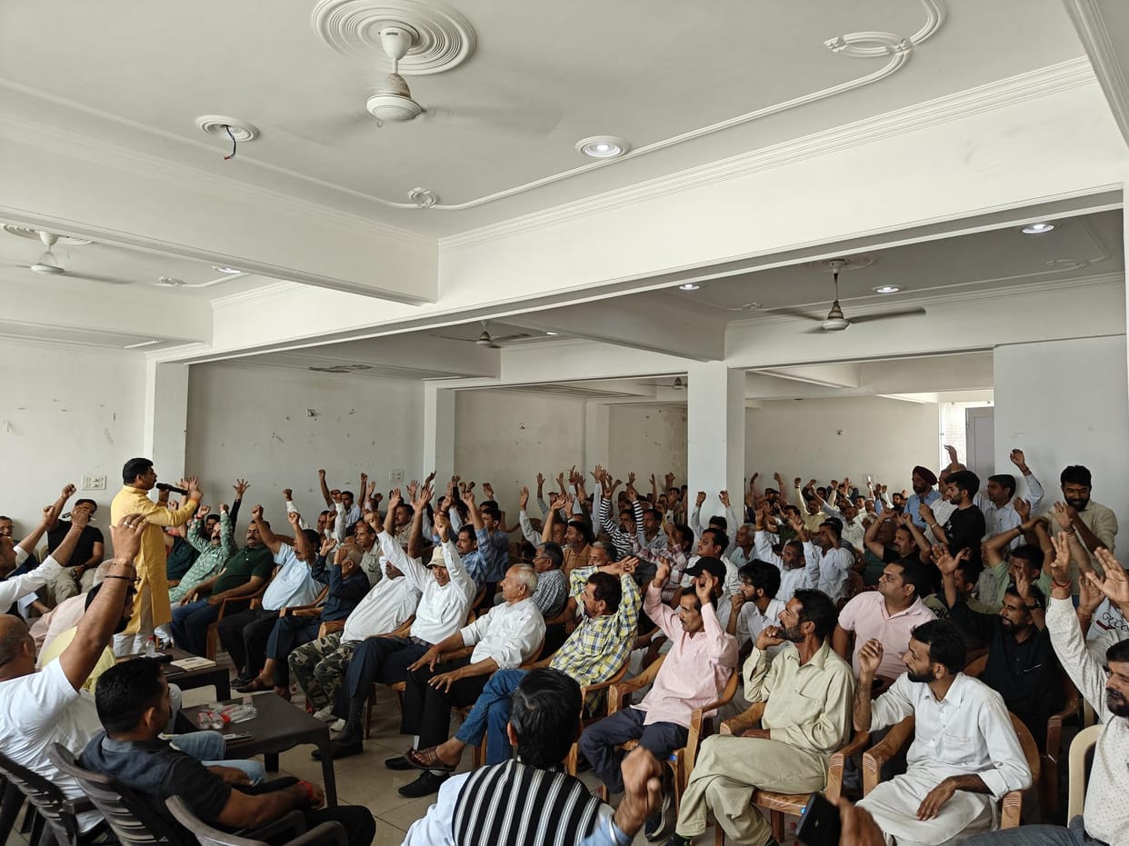 Pawan Khajuria Talk with Peoples