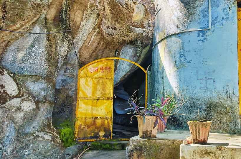 Ancient Kund of Mount Abu of Sirohi Lord Shri Ram had taken bath here one gets relief from many diseases
