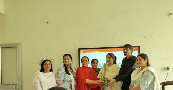 Students were given information about sports injuries