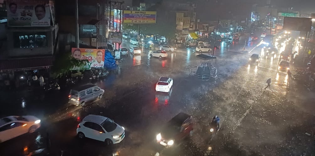 Heavy rain accompanied by strong winds caused damage to wheat and mango crops