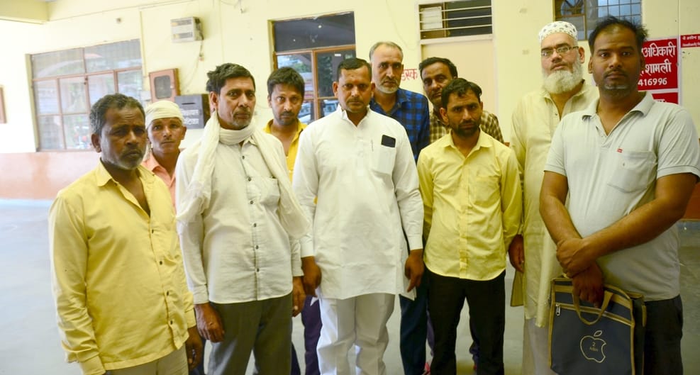 E-rickshaw drivers asked for one month's time