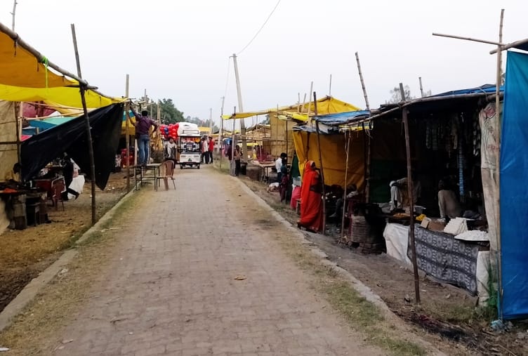 Janaki Maharaj's fair starts today in Kilapur, shops decorated