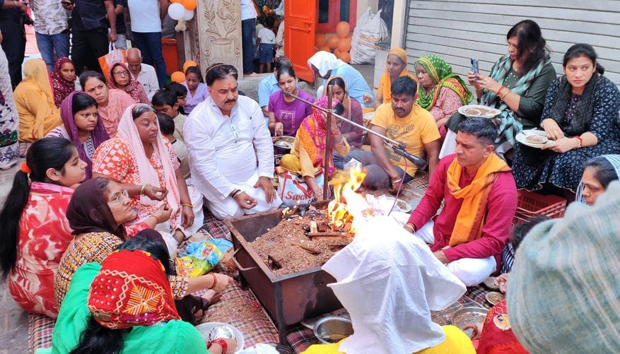 Wishes are fulfilled by worshipping Hanuman ji: Dr. Middha