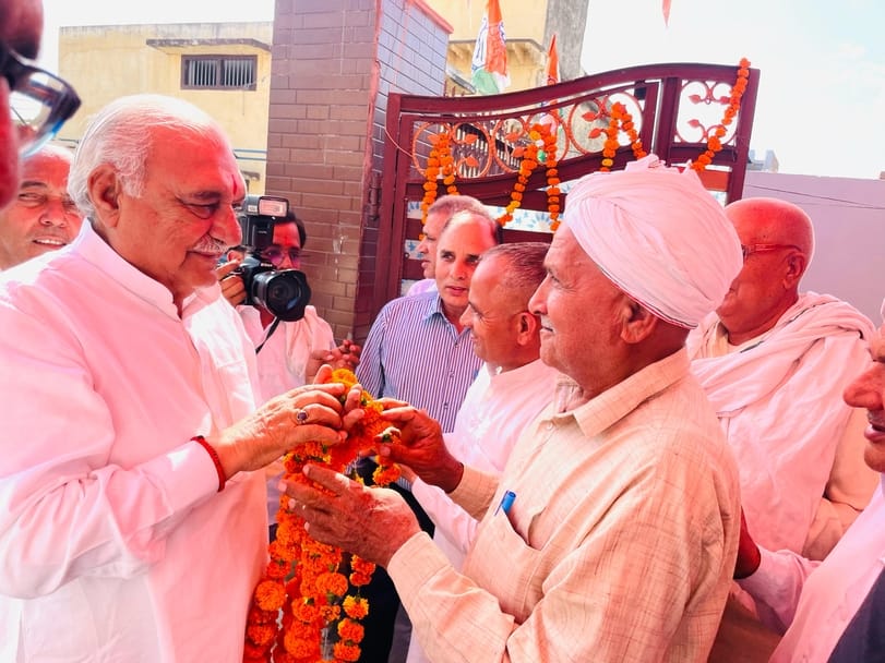 Farmers' crops got wet due to government's negligence: Bhupendra Hooda