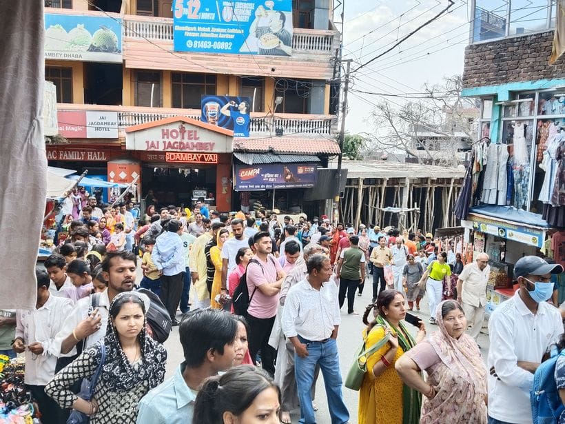 30 thousand devotees visited Mata Rani on Baisakhi