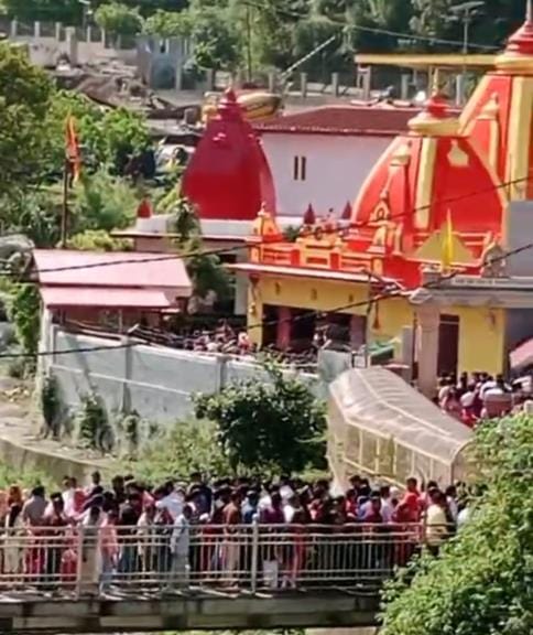 Tourists. rally. Bhawali. Bhimtal. passengers. struggle.