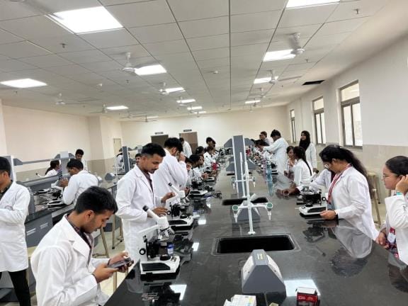 New lab started for first year students in medical college