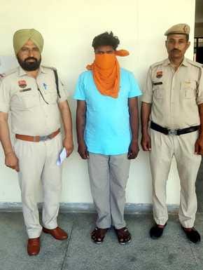 Ratia police arrested two youths with 15 grams of heroin